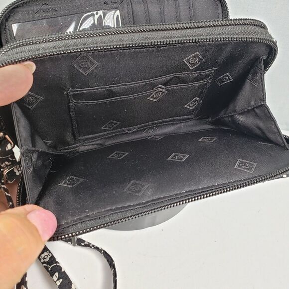Vera Bradley All in One Crossbody Bag Black Bandana Medallion - Picture 16 of 16
